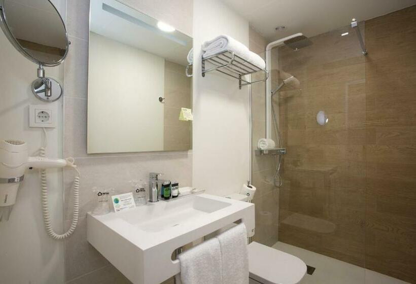 اتاق استاندارد یک نفره, Casual Inca Porto