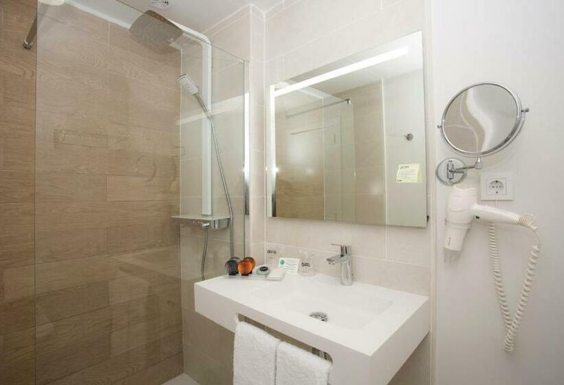 اتاق استاندارد سه نفره, Casual Inca Porto