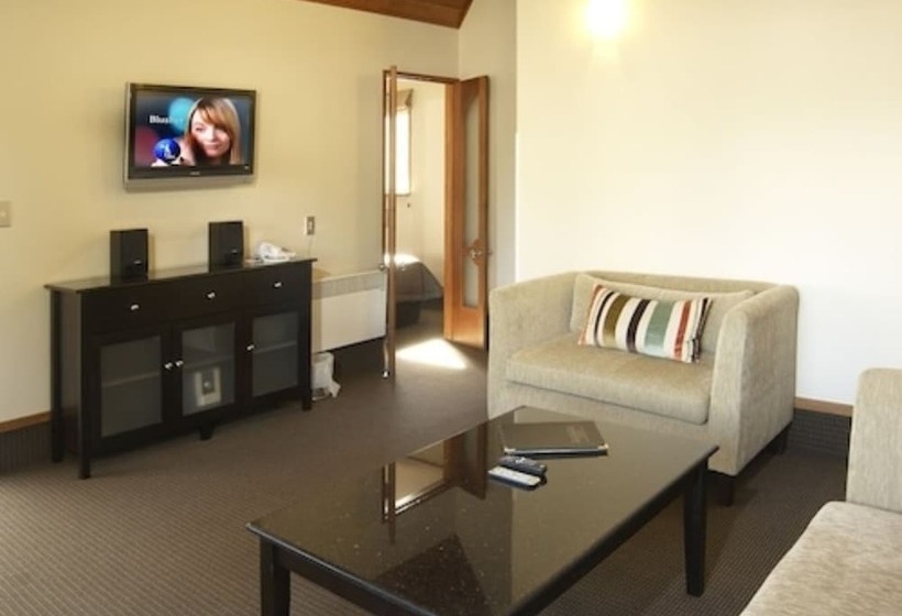 ویلا دلوکس 2 خوابه, Distinction Te Anau Hotel & Villas