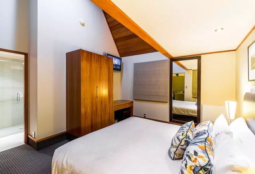 ویلا دلوکس 2 خوابه, Distinction Te Anau Hotel & Villas