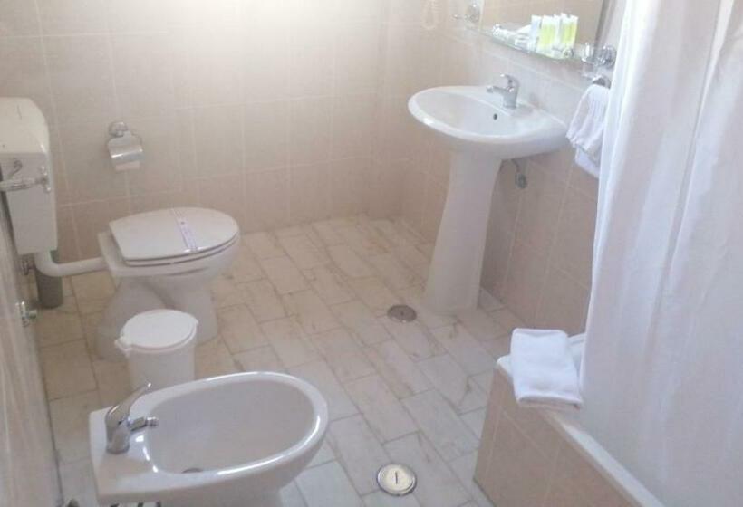 اتاق استاندارد, Excelsior