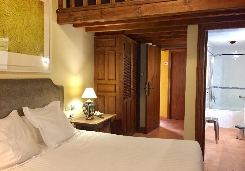 اتاق استاندارد, Excelsior