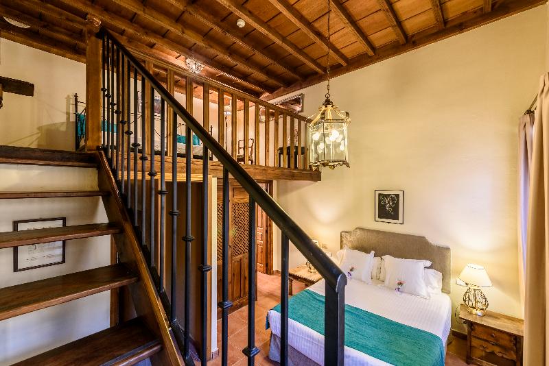 اتاق استاندارد, Excelsior