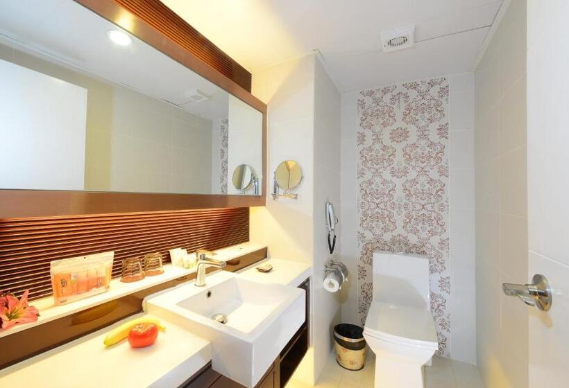 اتاق استاندارد با 2 تخت دوبل, Metropole