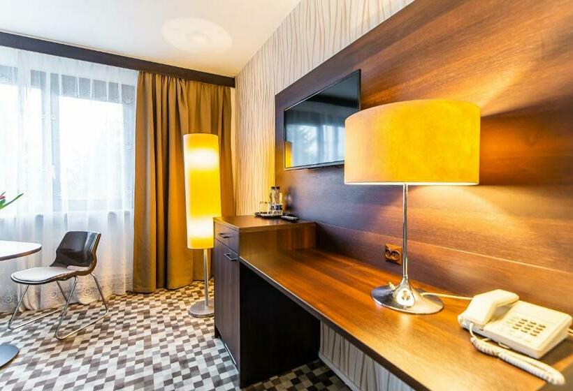 Номер Стандарт, Solny