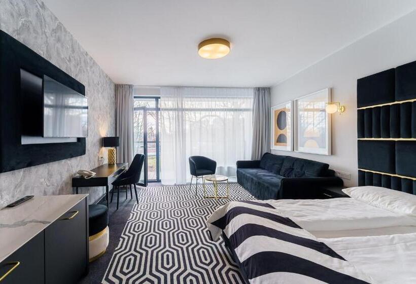 Номер Deluxe, Solny