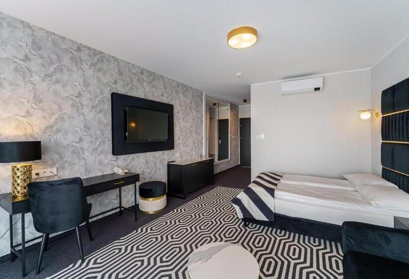 Номер Deluxe, Solny