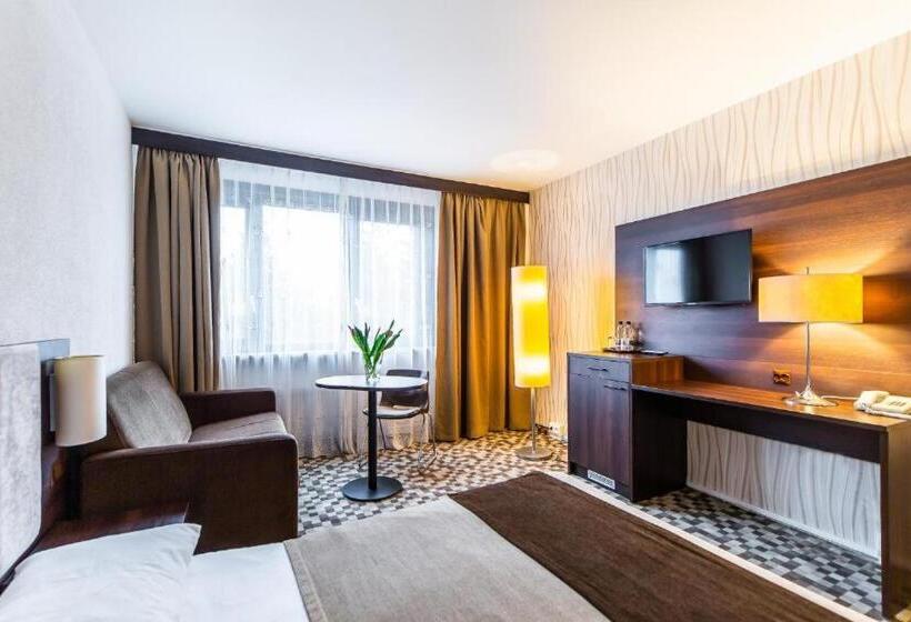 Номер Стандарт, Solny