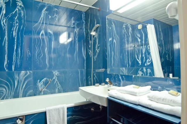 Номер Стандарт, Solny