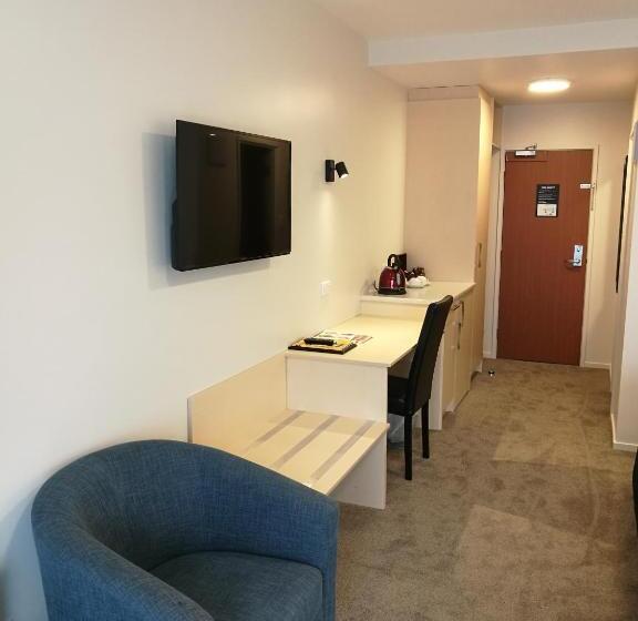 Номер Deluxe, The Victoria Hotel Dunedin