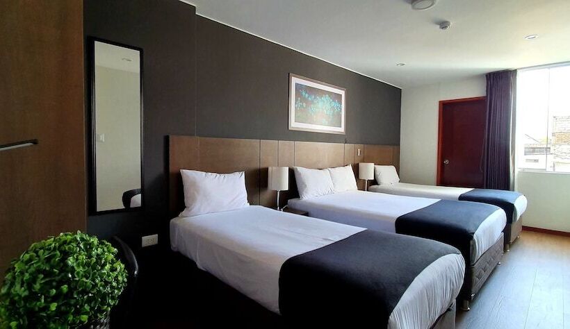 スタンダード4人部屋, Viza