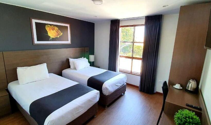 スーペリアールーム, Viza