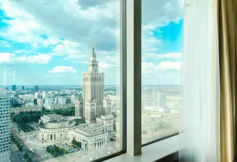デラックスルーム, Warsaw Presidential