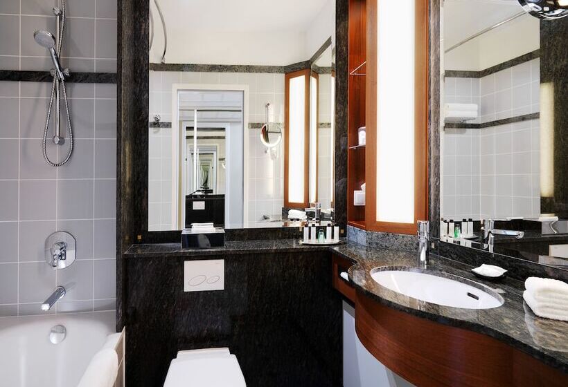 豪华房间, Warsaw Presidential