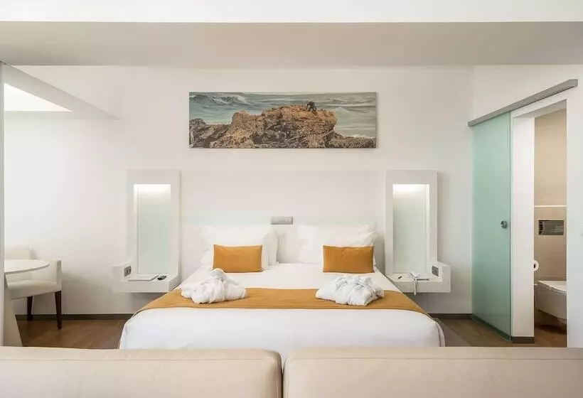 Junior Suite Vista Mar, Jupiter Algarve Hotel - Beach & Spa