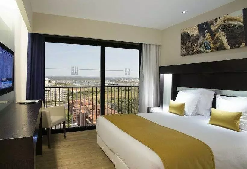 Perhesviitti, Jupiter Algarve Hotel - Beach & Spa