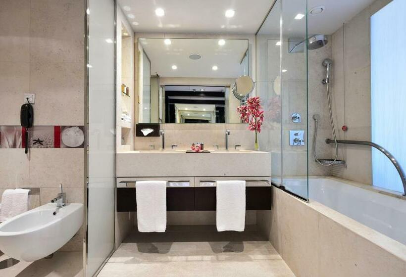 اتاق لوکس, Porto Palácio Hotel By The Editory