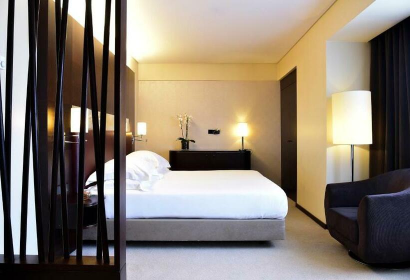 سوییت اجرایی, Porto Palácio Hotel By The Editory