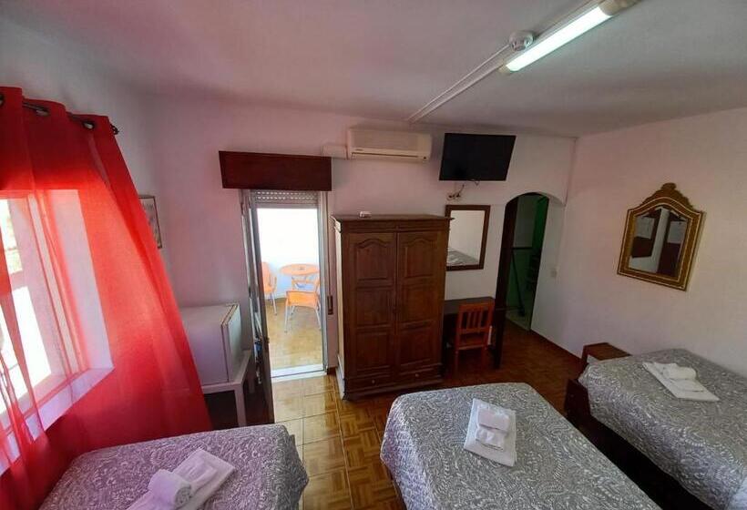 스탠다드 트리플 룸, Dbv Guesthouse