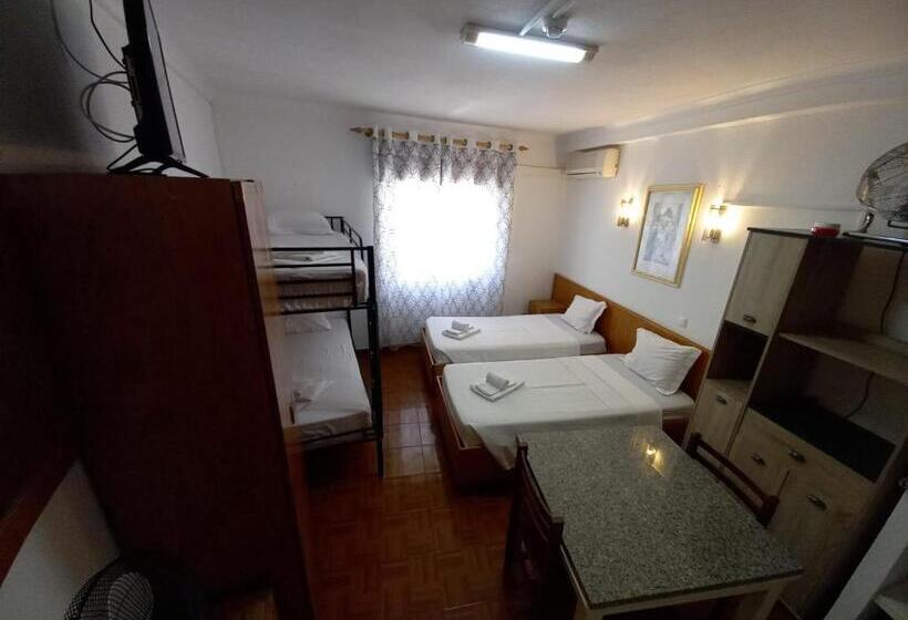 스탠다드 스튜디오, Dbv Guesthouse