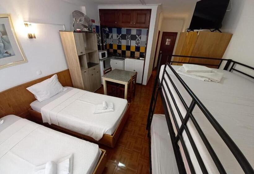 스탠다드 스튜디오, Dbv Guesthouse