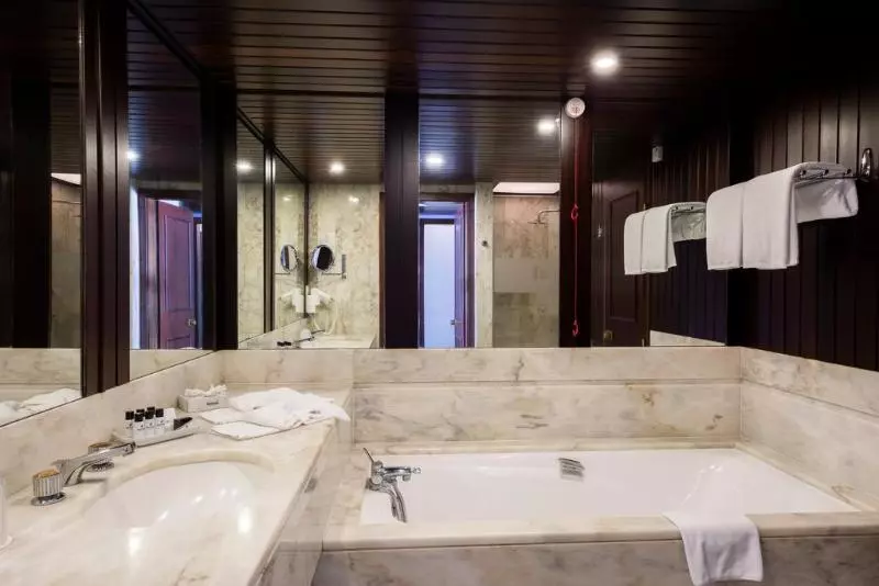 سوییت جونیور با چشم‌انداز دریا, Pestana Bahia Praia Nature & Beach Resort