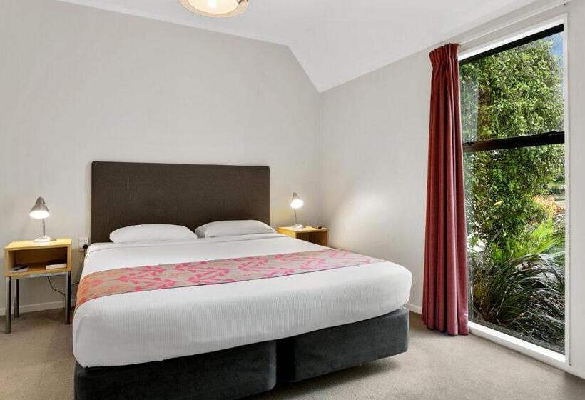اتاق خانوادگی, Wairakei Resort Taupo
