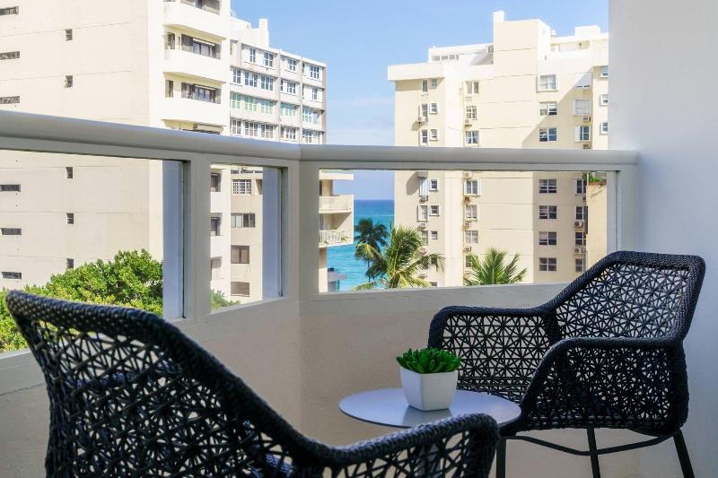 سوئیت با تخت بزرگ, Ac Hotel By Marriott San Juan Condado