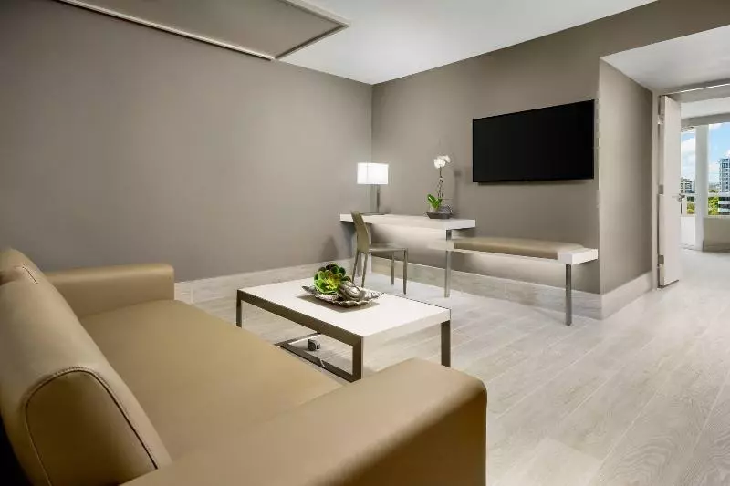سوئیت با تخت بزرگ, Ac Hotel By Marriott San Juan Condado