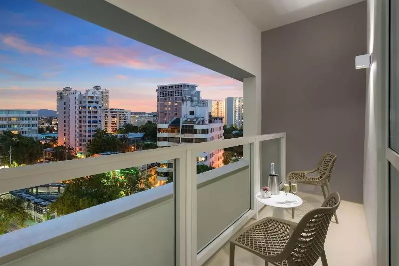 اتاق اجرایی با تخت بزرگ, Ac Hotel By Marriott San Juan Condado