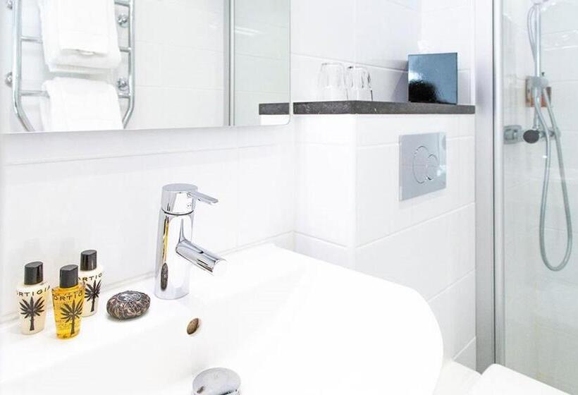 Номер Стандарт, Continental Du Sud