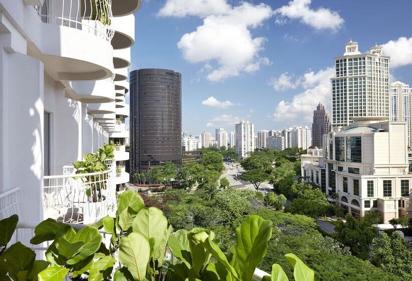 اتاق لوکس با بالکن, Copthorne King S Hotel Singapore