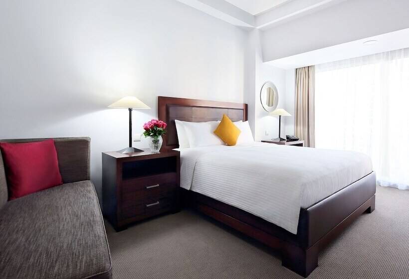 اتاق لوکس با بالکن, Copthorne King S Hotel Singapore