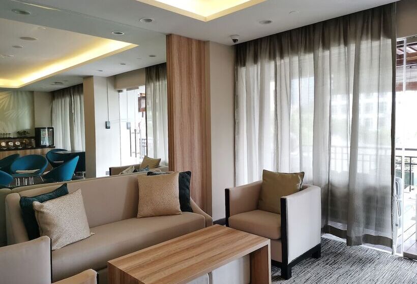 اتاق کلاب, Copthorne King S Hotel Singapore