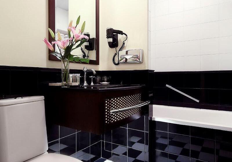 اتاق خانوادگی, Copthorne King S Hotel Singapore