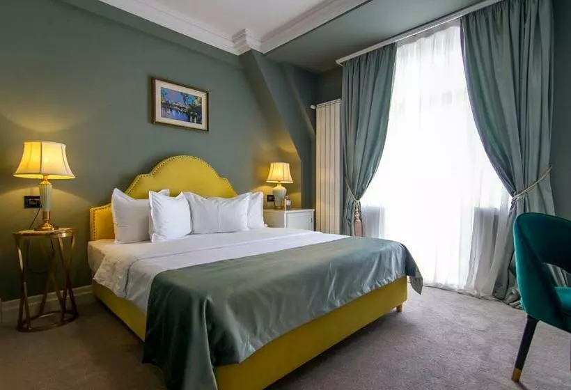اتاق لوکس با تخت بزرگ, Lido By Phoenicia