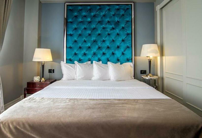اتاق لوکس با تخت بزرگ, Lido By Phoenicia