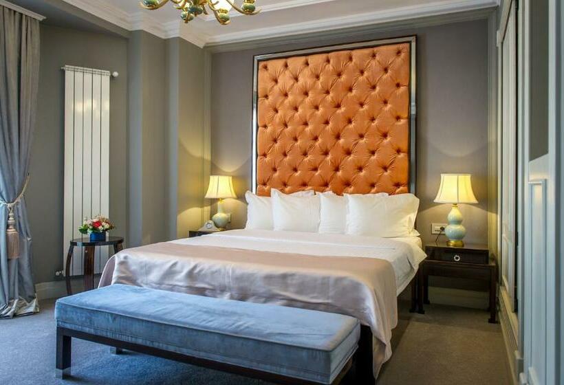 اتاق لوکس با تخت بزرگ, Lido By Phoenicia