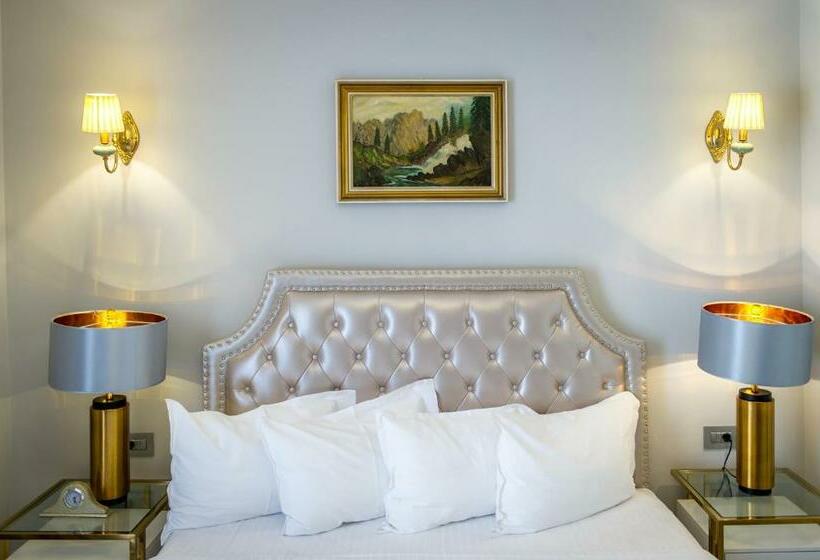 اتاق لوکس با تخت بزرگ, Lido By Phoenicia