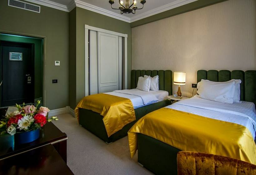 اتاق لوکس, Lido By Phoenicia