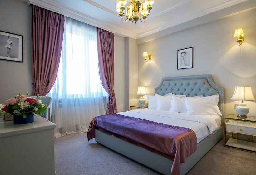 اتاق لوکس, Lido By Phoenicia