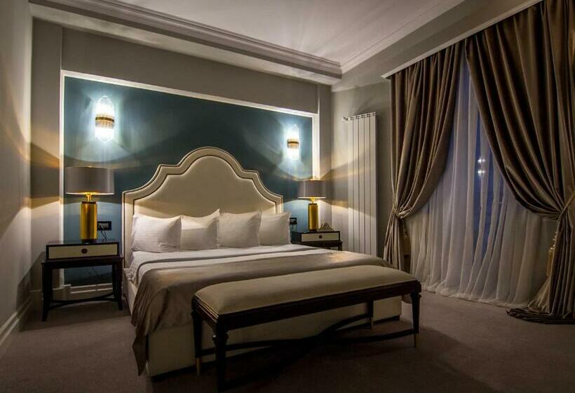 سوییت اجرایی, Lido By Phoenicia