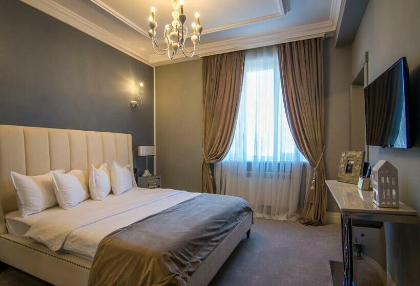 سوییت اجرایی, Lido By Phoenicia