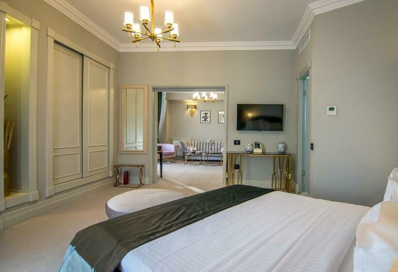 سوییت اجرایی, Lido By Phoenicia