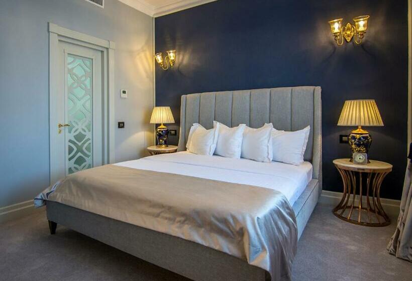 سوییت اجرایی, Lido By Phoenicia