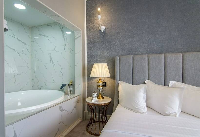 سوییت اجرایی, Lido By Phoenicia