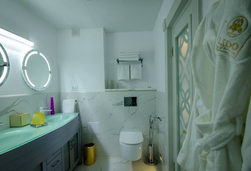 سوییت اجرایی, Lido By Phoenicia