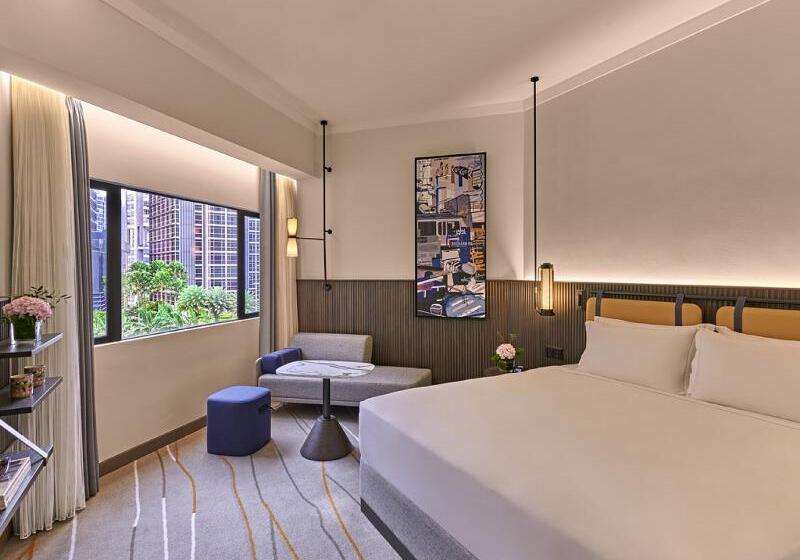 Deluxe Room, Pullman Singapore Orchard