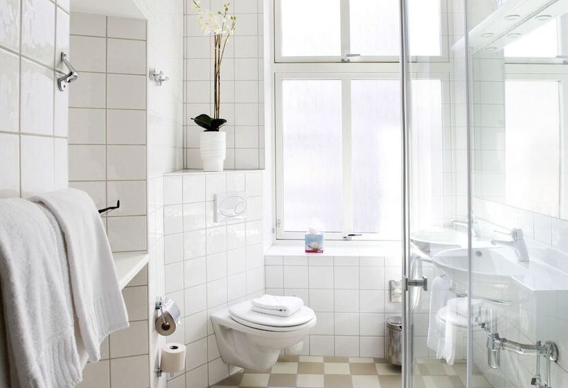 غرفة سوبيريور, Royal