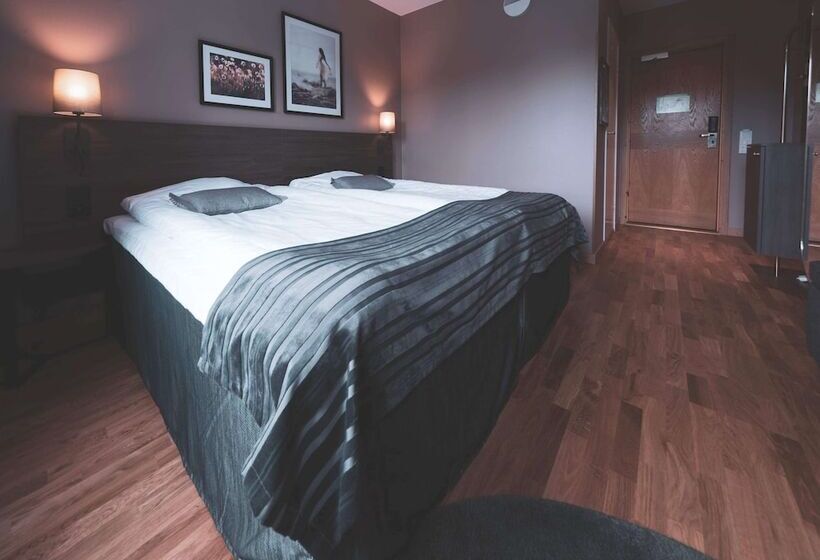 חדר סטנדרט, Scandic Hallandia